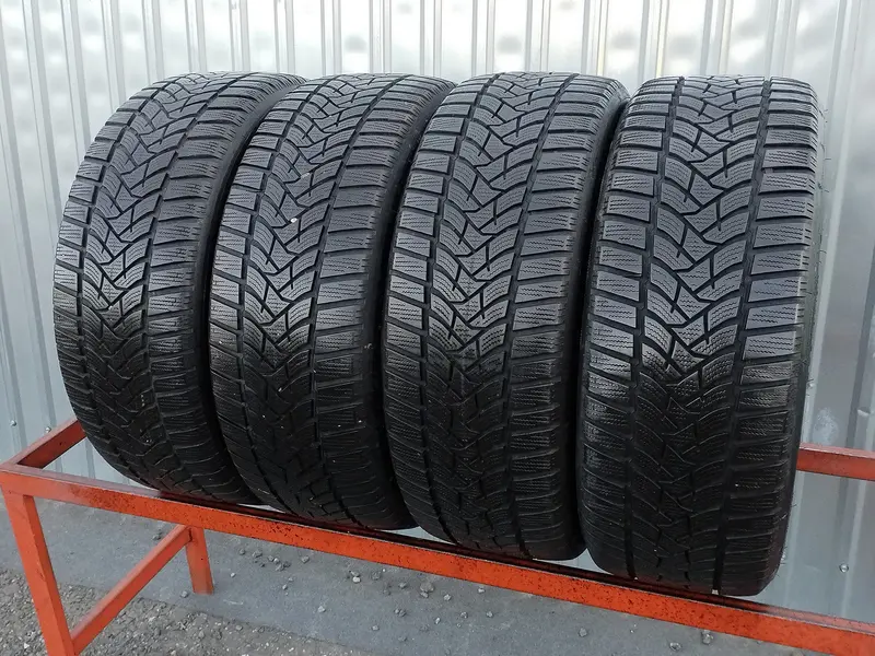 Комплект б/у шин 205/50 R17 Dunlop Winter Sport 5