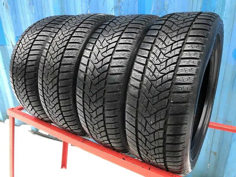 Комплект б/у шин 205/50 R17 Dunlop Winter Sport 5