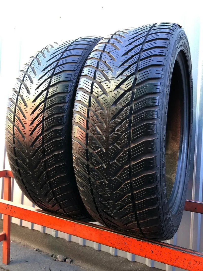 Пара б/у шин 205/50 R17 Goodyear Eagle Ultra Grip GW-3