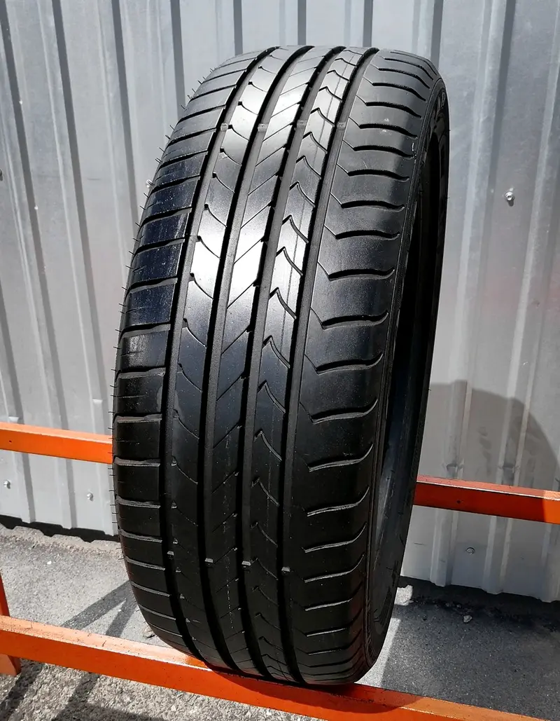Б/у шина 205/50 R17 Goodyear EfficientGrip, фото 1