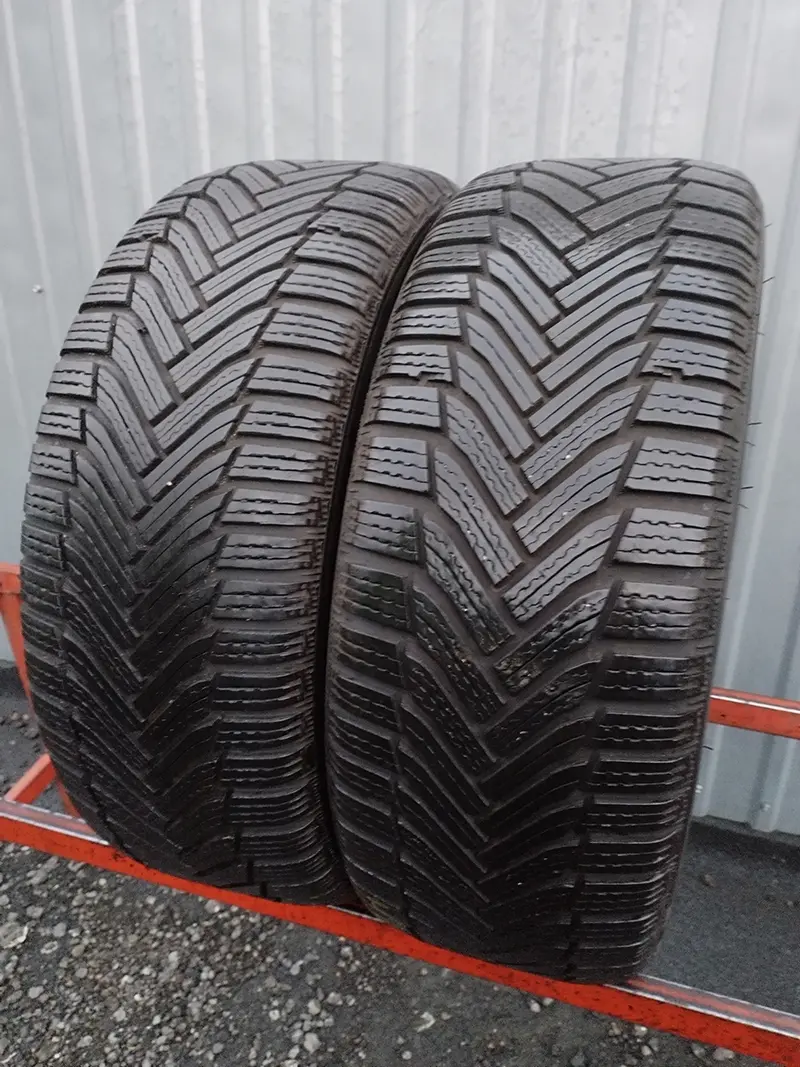 Пара б/у шин 205/50 R17 Michelin Alpin 6