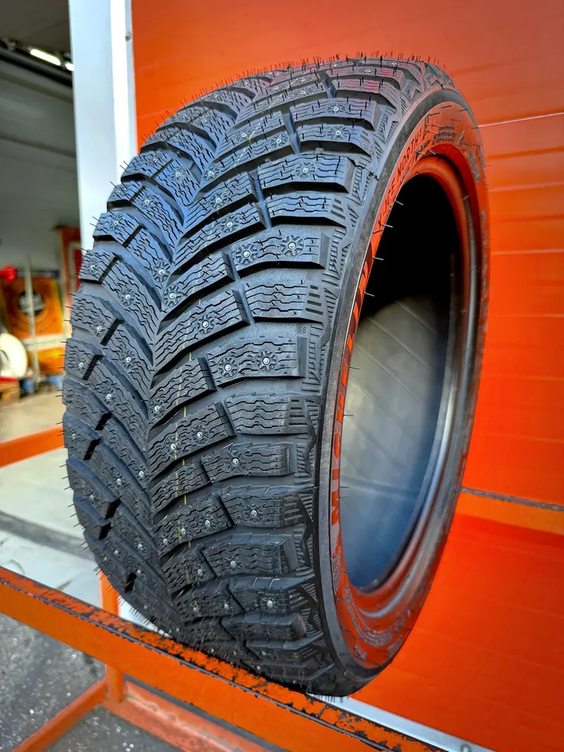 Новая шина 205/50 R17 Michelin X-Ice North 4
