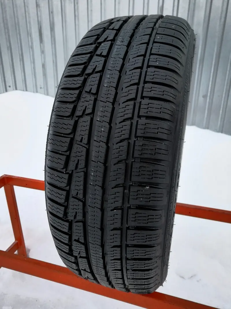 Б/у шина 205/50 R17 Nokian WR A3 RunFlat