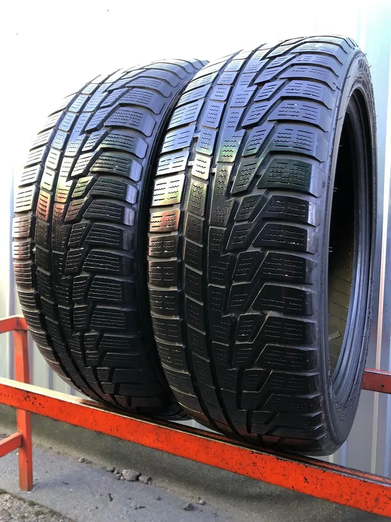 Пара б/у шин 205/50 R17 Nokian WR G2
