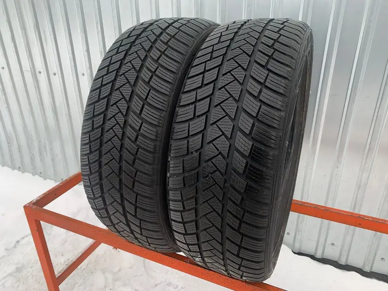 Пара б/у шин 205/50 R17 Vredestein Wintrac Pro