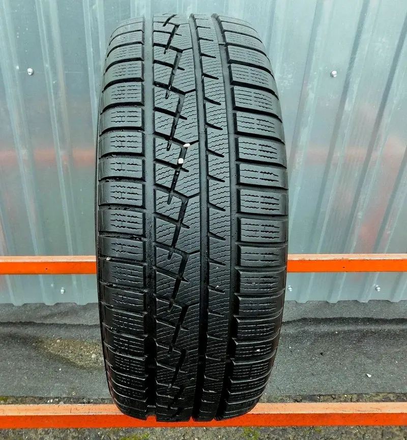 Б/у шина 205/50 R17 Yokohama W.drive V902 A