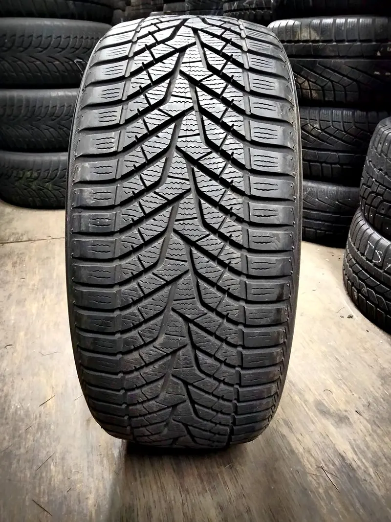 Б/у шина 205/50 R17 Yokohama W.drive V905