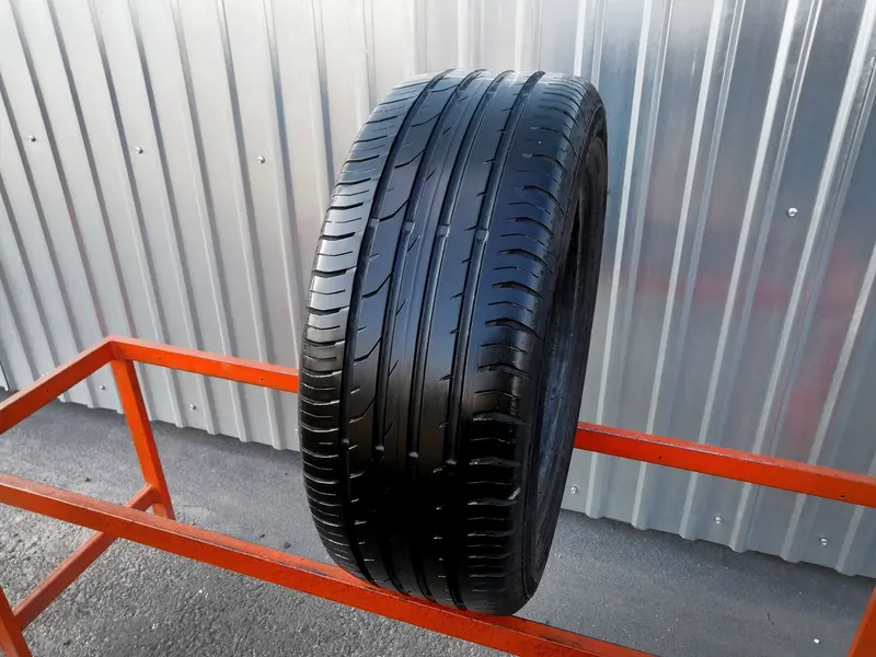 Б/у шина 205/55 R15 Continental ContiPremiumContact 2