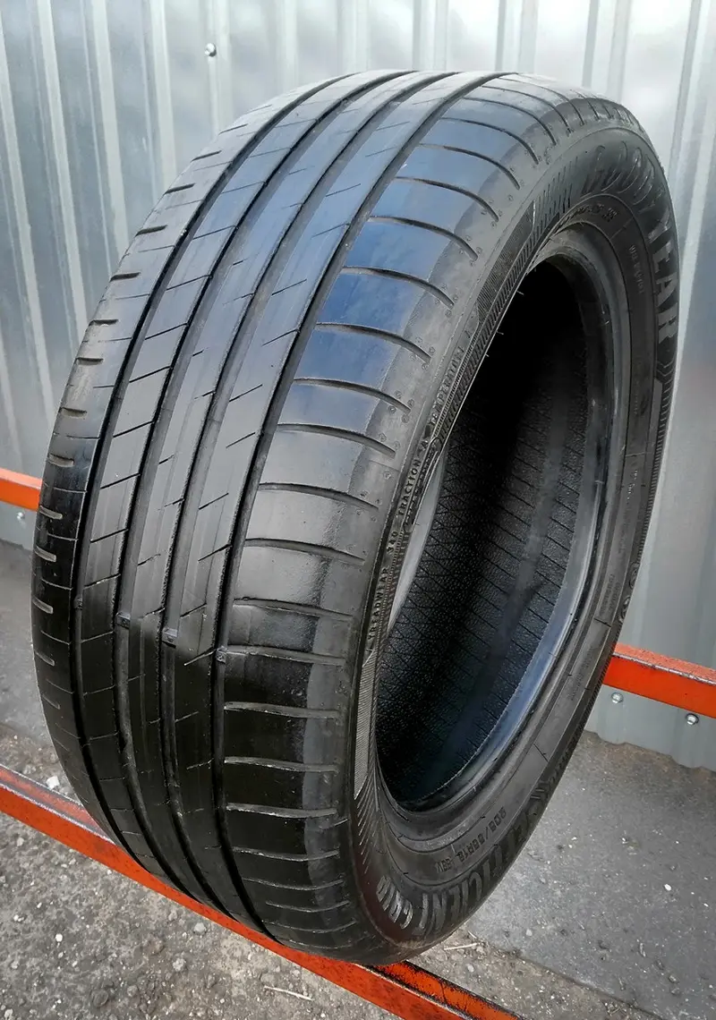 Б/у шина 205/55 R15 Goodyear EfficientGrip Performance