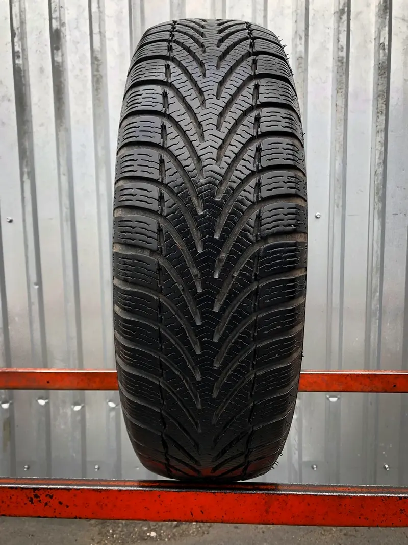 Б/у шина 205/55 R16 BFGoodrich G-Force Winter