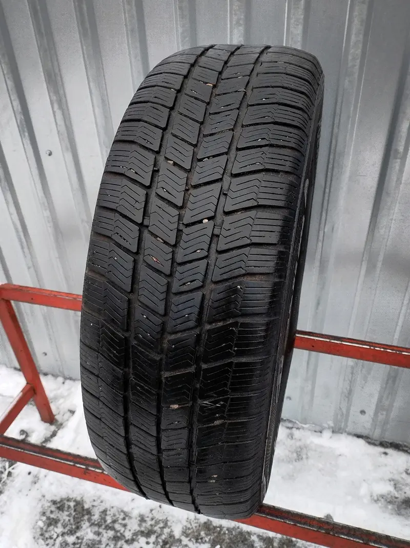 Б/у шина 205/55 R16 Barum Polaris 3