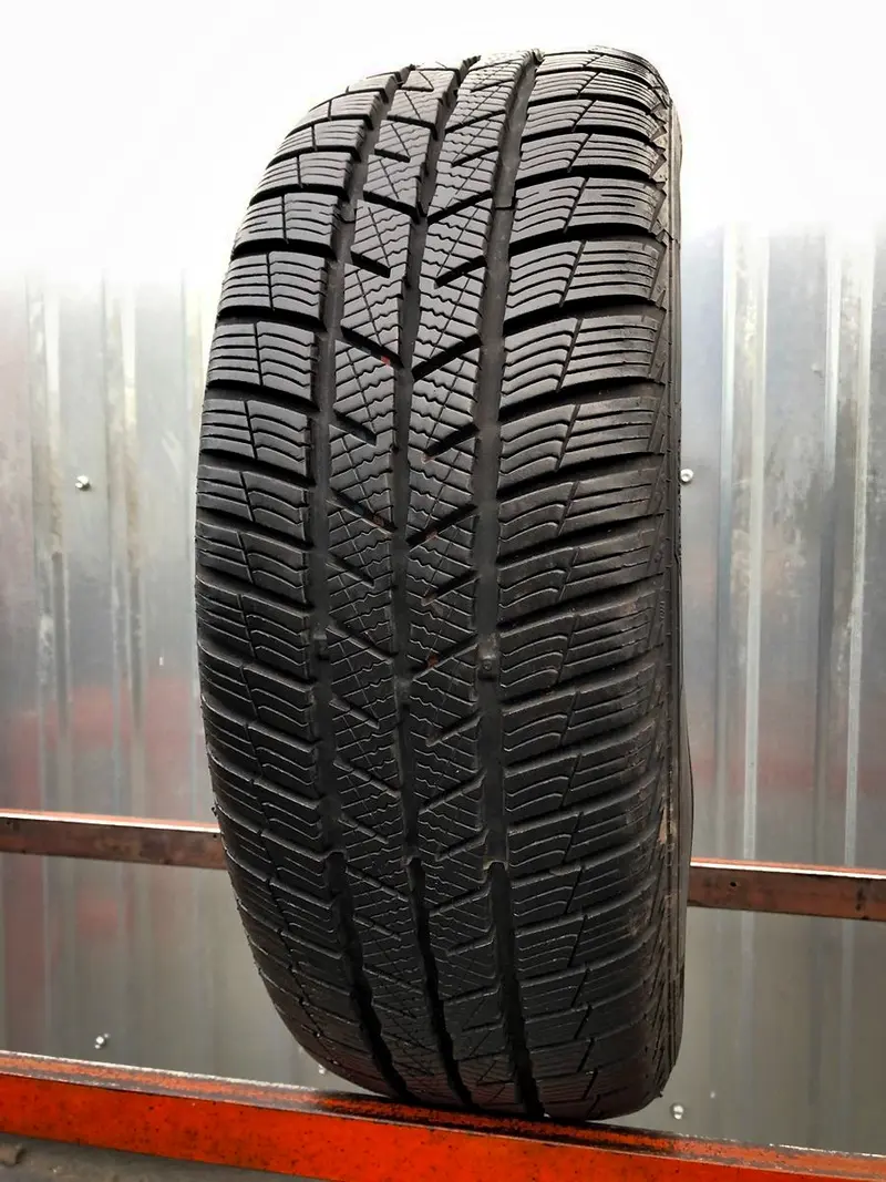 Б/у шина 205/55 R16 Barum Polaris 5