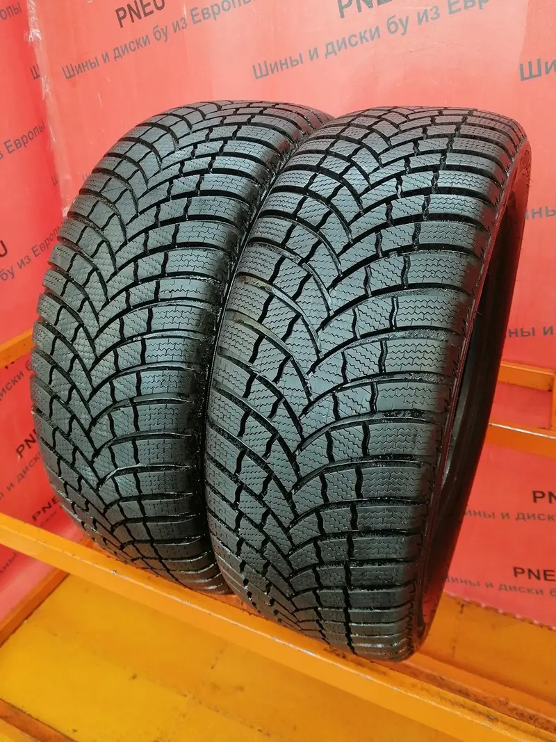 Пара б/у шин 205/55 R16 Bridgestone Blizzak LM-001 evo
