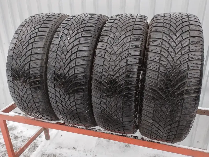 Комплект б/у шин 205/55 R16 Bridgestone Blizzak LM-005