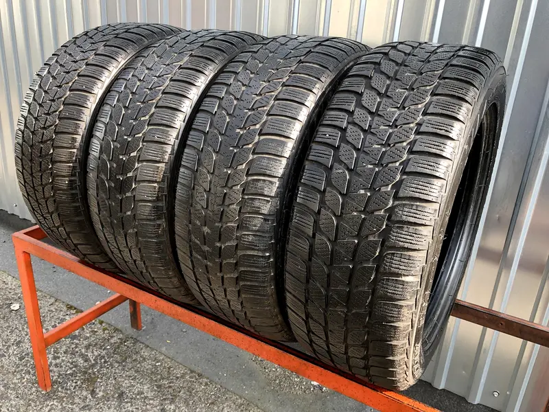 Комплект б/у шин 205/55 R16 Bridgestone Blizzak LM25 RunFlat
