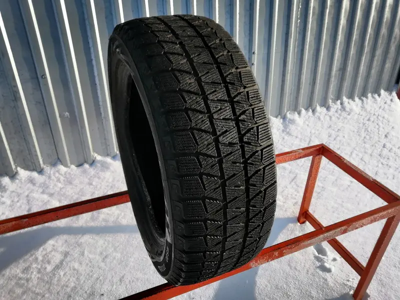 Б/у шина 205/55 R16 Bridgestone Blizzak WS-80