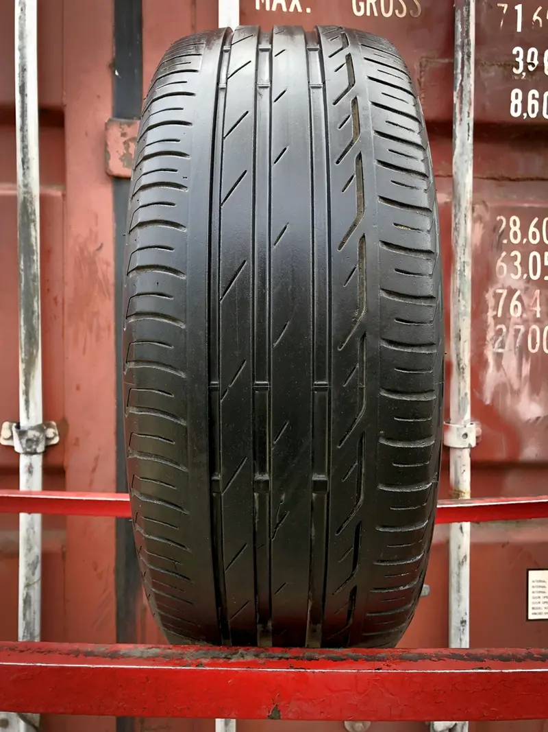 Б/у шина 205/55 R16 Bridgestone Turanza T001