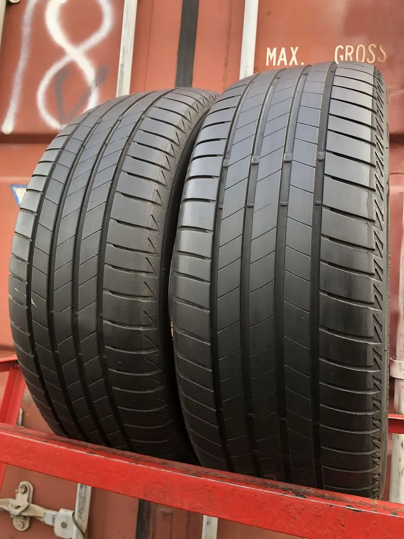 Пара б/у шин 205/55 R16 Bridgestone Turanza T005