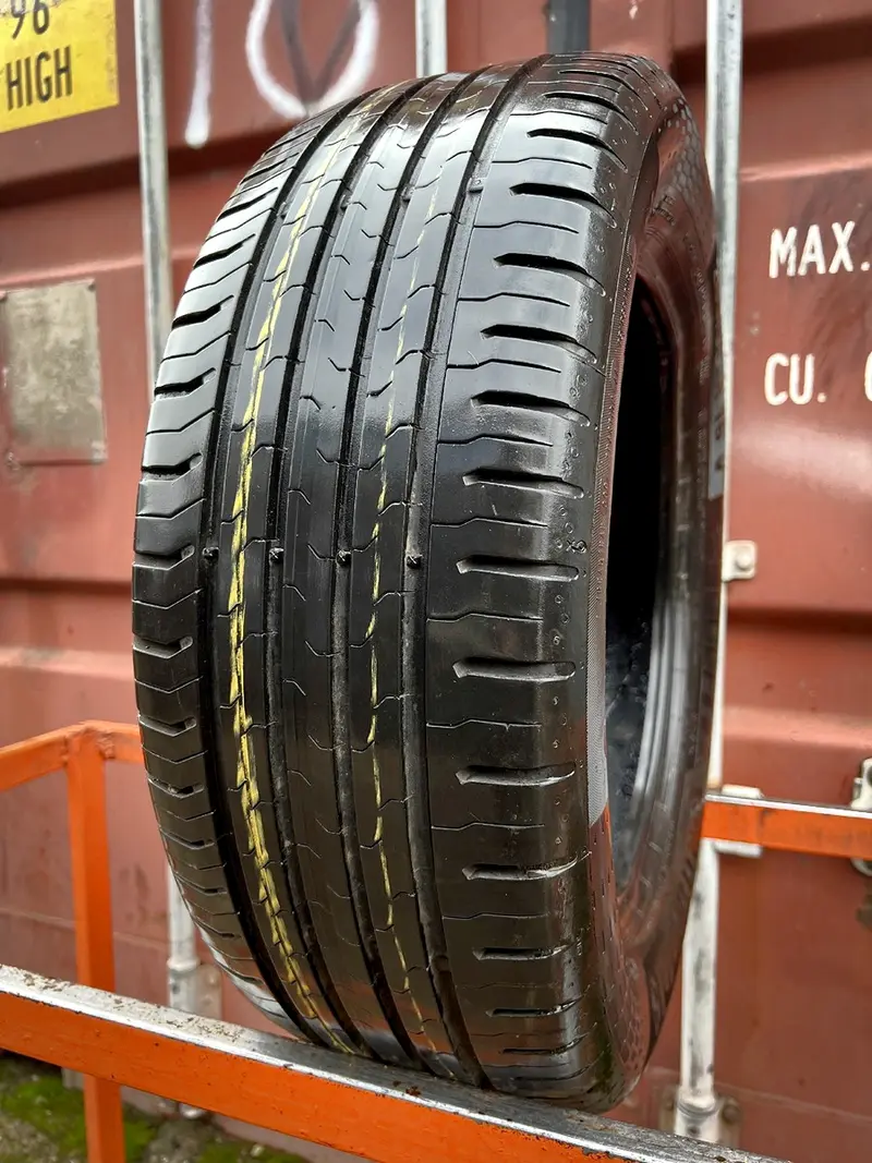 Б/у шина 205/55 R16 Continental ContiEcoContact 5
