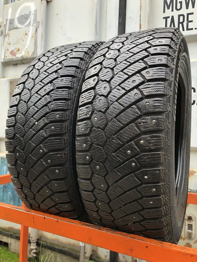 Пара б/у шин 205/55 R16 Continental ContiIceContact