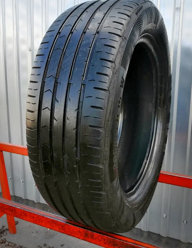 Б/у шина 205/55 R16 Continental ContiPremiumContact 5
