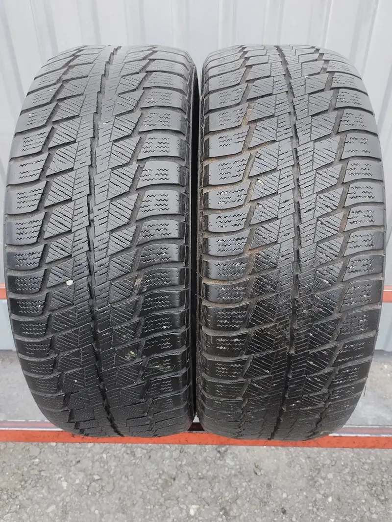 Пара б/у шин 205/55 R16 Continental ContiVikingContact 2