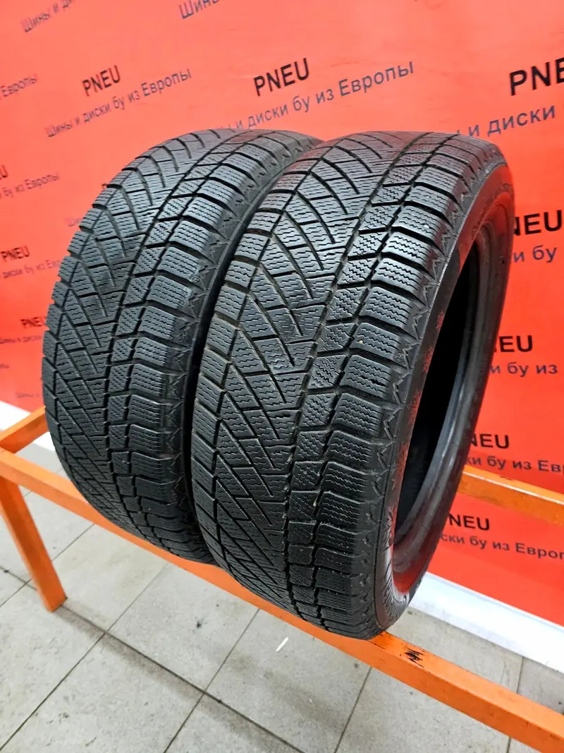 Пара б/у шин 205/55 R16 Continental ContiVikingContact 6 RunFlat