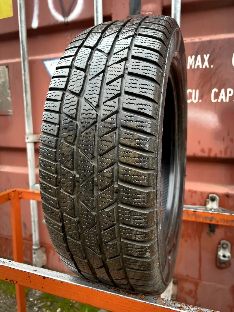Б/у шина 205/55 R16 Continental ContiWinterContact TS 830 P
