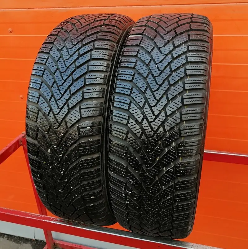 Пара б/у шин 205/55 R16 Continental ContiWinterContact TS 850