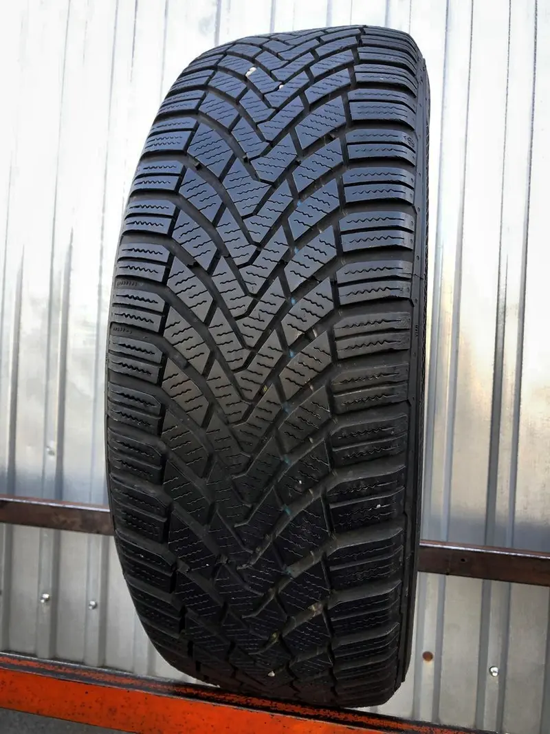 Б/у шина 205/55 R16 Continental ContiWinterContact TS 850, фото 1