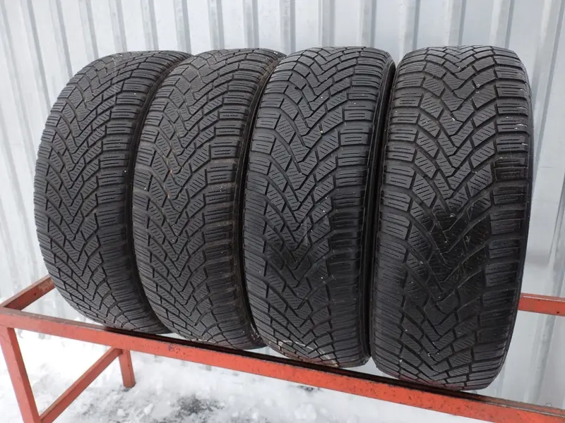 Комплект б/у шин 205/55 R16 Continental ContiWinterContact TS 850