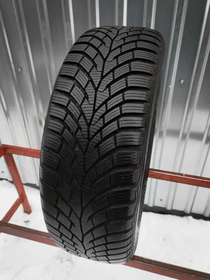 Б/у шина 205/55 R16 Continental ContiWinterContact TS 870