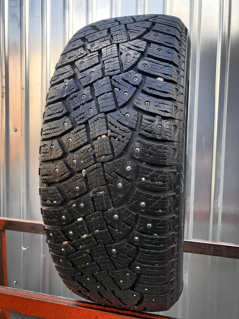 Б/у шина 205/55 R16 Continental IceContact 2
