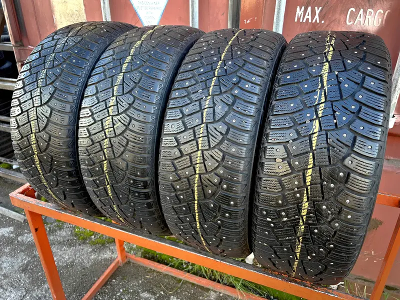 Комплект б/у шин 205/55 R16 Continental IceContact 2