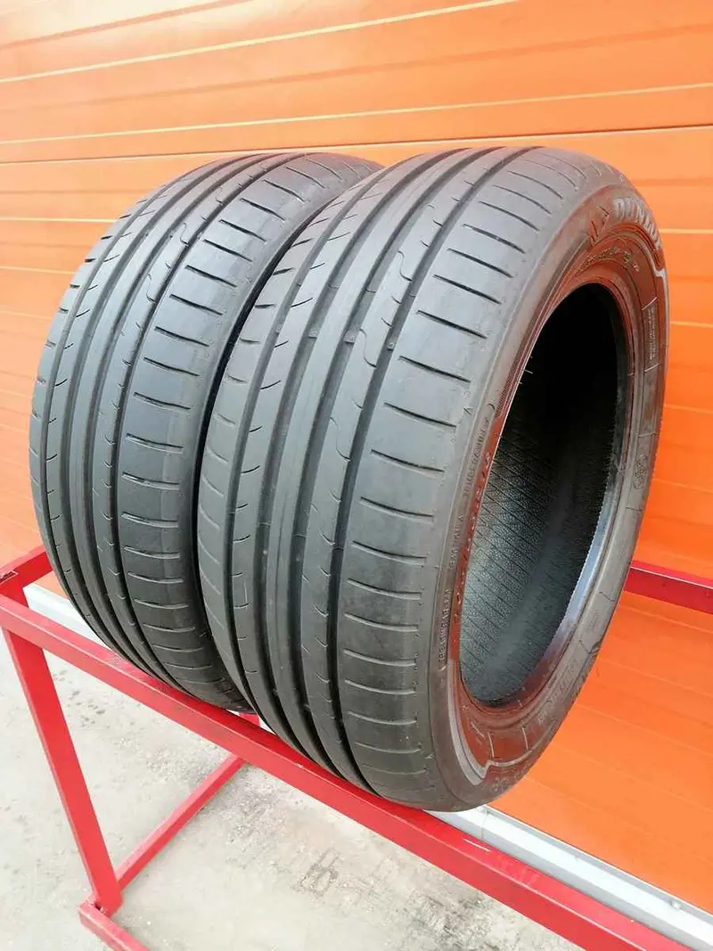 Пара б/у шин 205/55 R16 Dunlop SP Sport BluResponse
