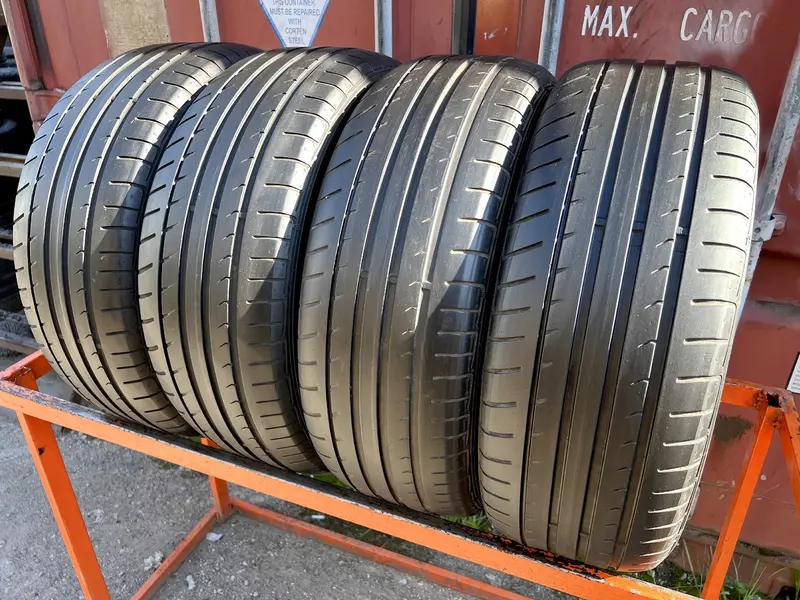 Комплект б/у шин 205/55 R16 Dunlop SP Sport BluResponse
