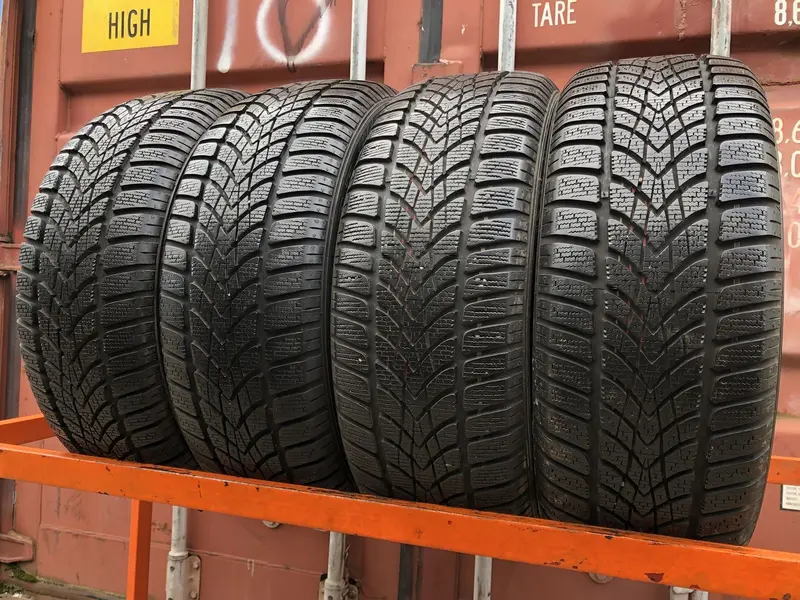 Комплект б/у шин 205/55 R16 Dunlop SP Winter Sport 4D