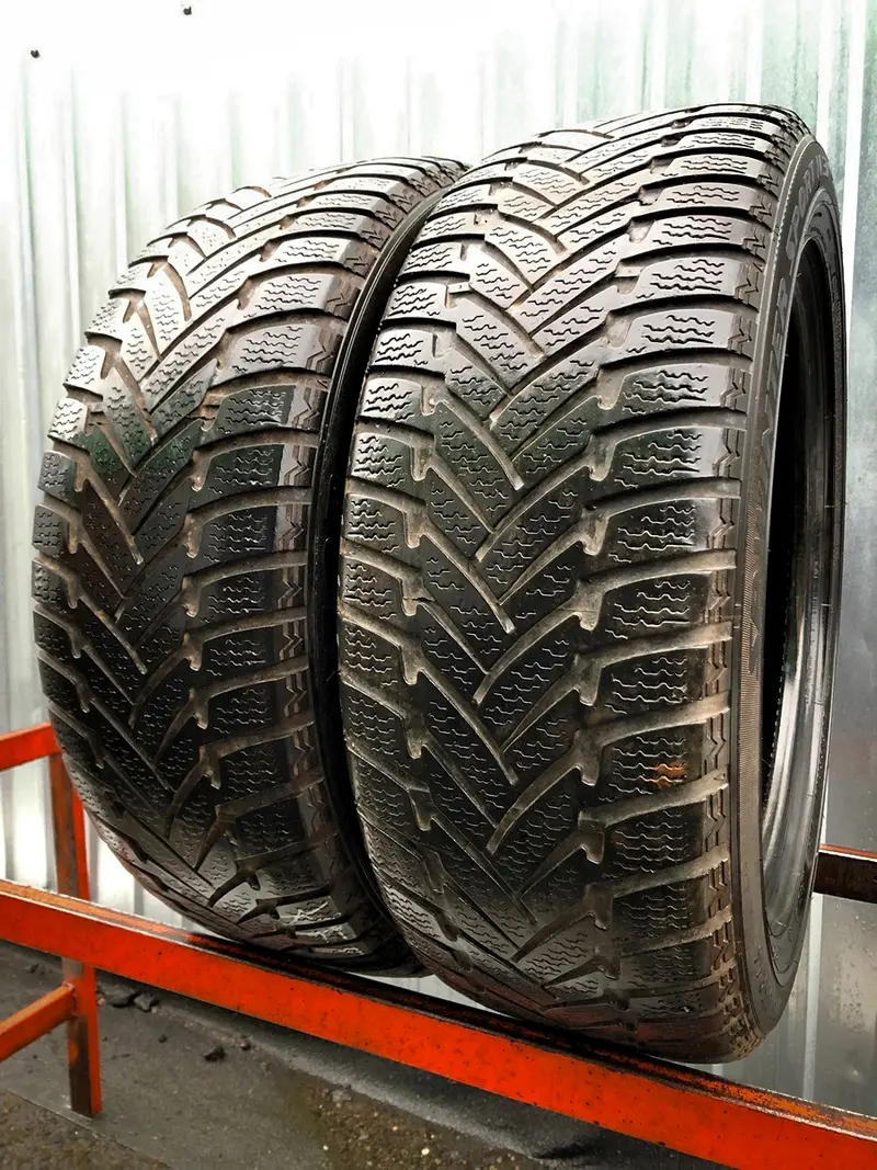 Пара б/у шин 205/55 R16 Dunlop SP Winter Sport M3 RunFlat