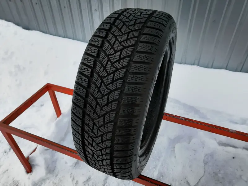 Б/у шина 205/55 R16 Dunlop Winter Sport 5