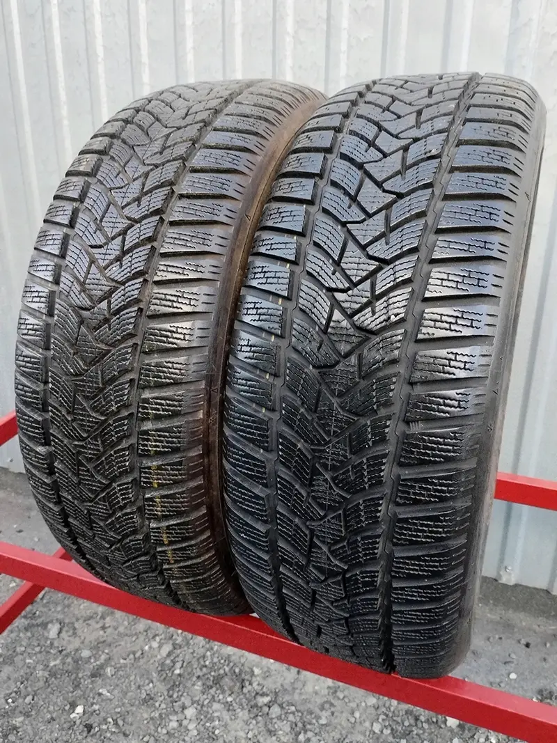 Пара б/у шин 205/55 R16 Dunlop Winter Sport 5