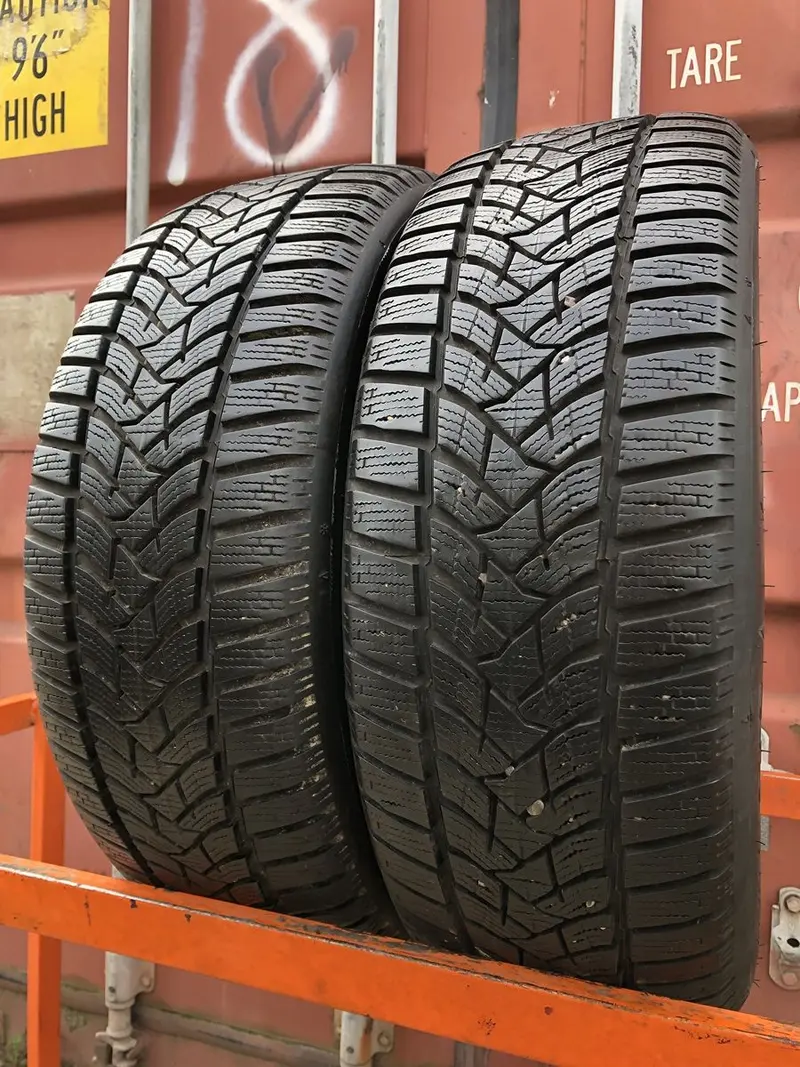 Пара б/у шин 205/55 R16 Dunlop Winter Sport 5