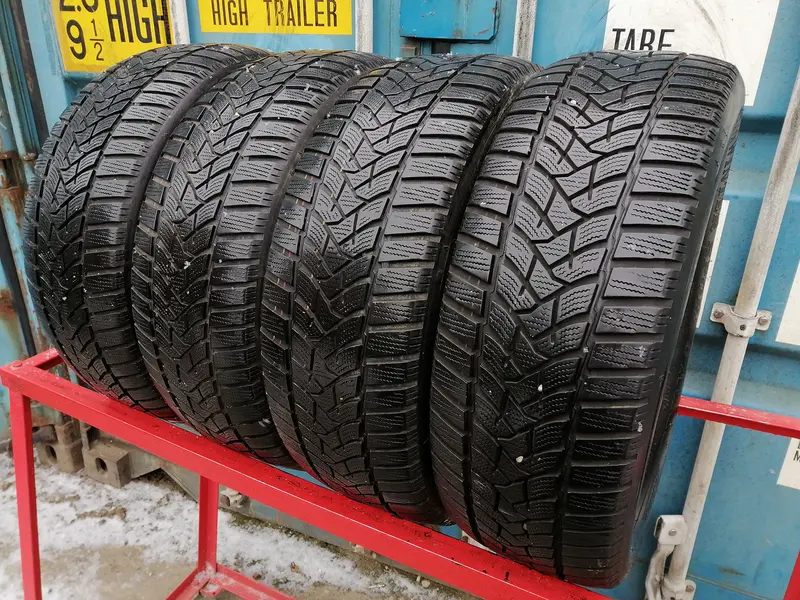 Комплект б/у шин 205/55 R16 Dunlop Winter Sport 5