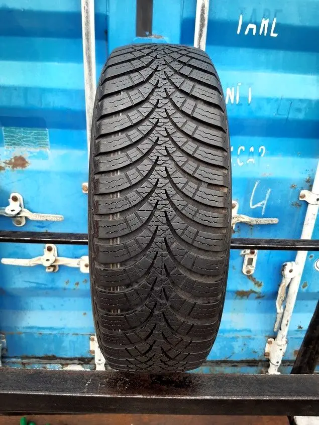 Б/у шина 205/55 R16 ESA-Tecar Super Grip 7+