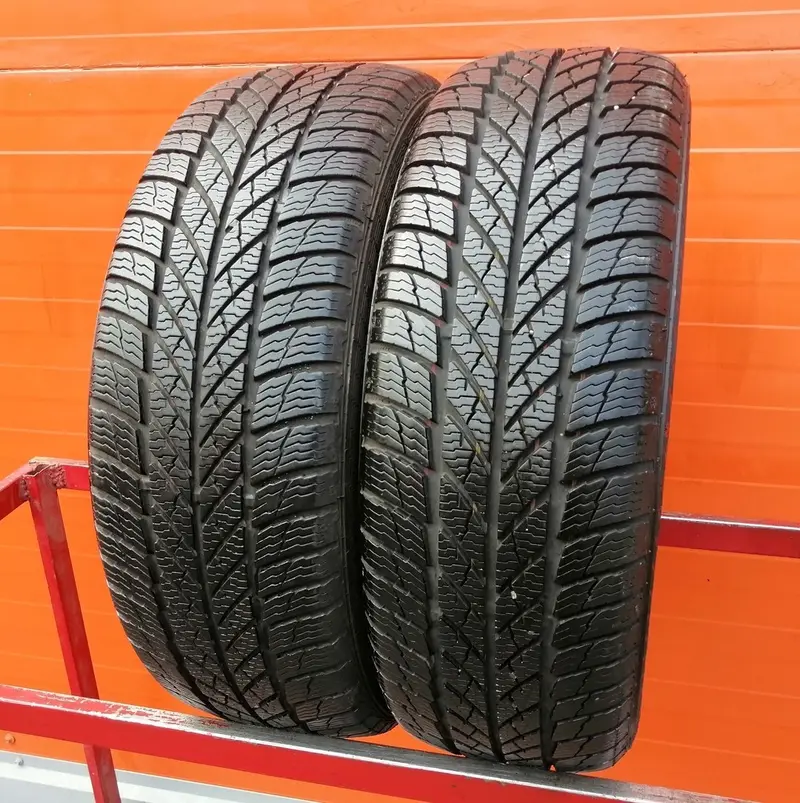 Пара б/у шин 205/55 R16 Gislaved Euro Frost 5