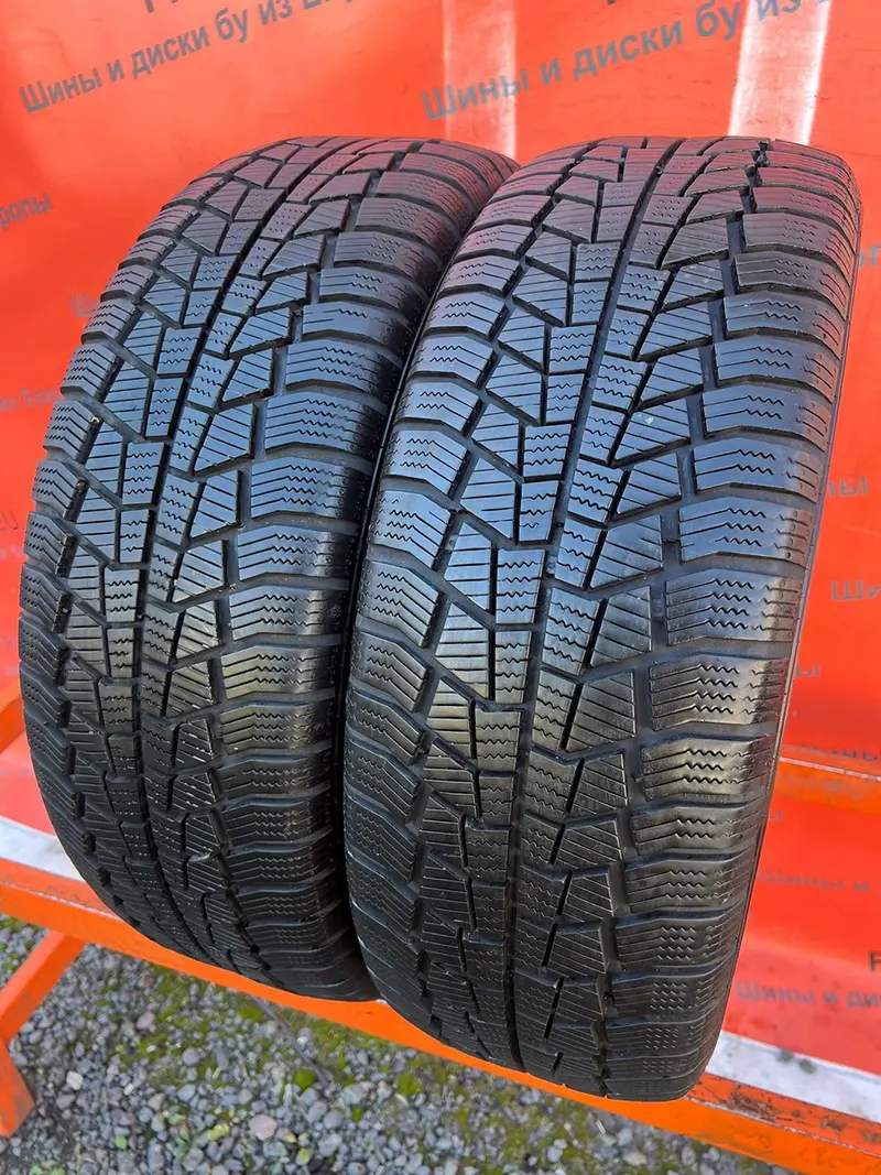 Пара б/у шин 205/55 R16 Gislaved Euro Frost 6