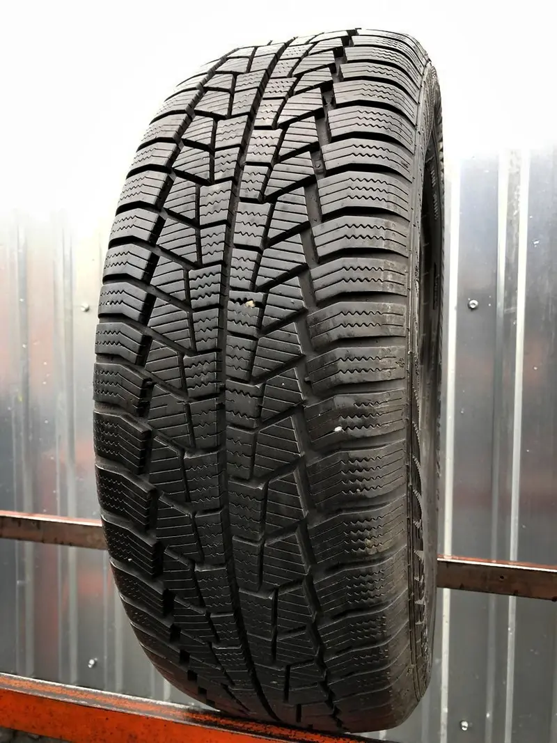 Б/у шина 205/55 R16 Gislaved Euro Frost 6