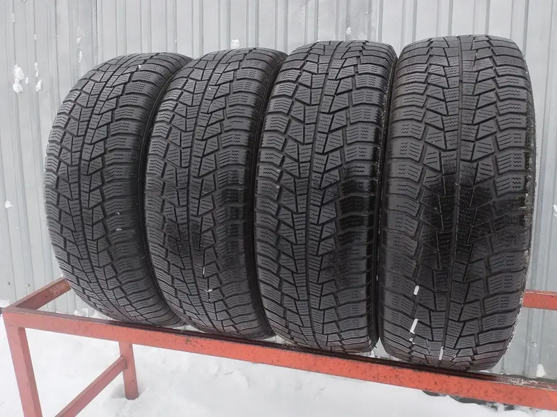 Комплект б/у шин 205/55 R16 Gislaved Euro Frost 6