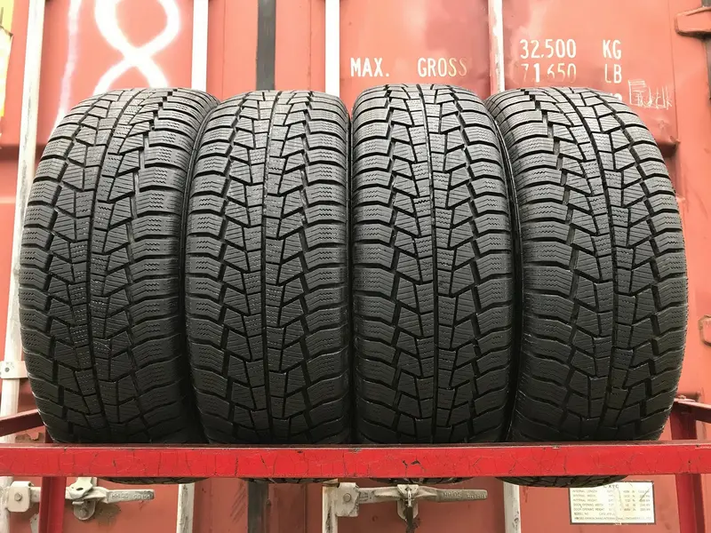 Комплект б/у шин 205/55 R16 Gislaved Euro Frost 6