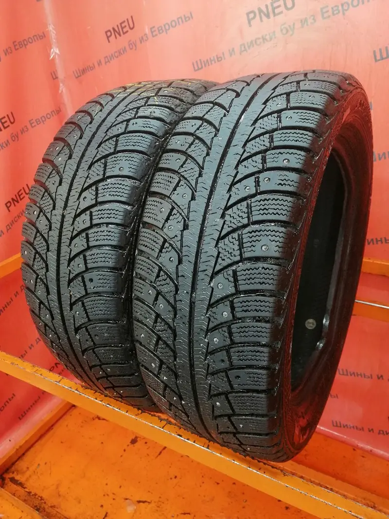 Пара б/у шин 205/55 R16 Gislaved Nord Frost 5