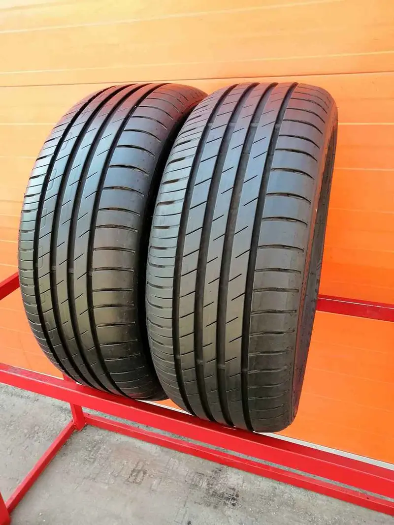 Пара б/у шин 205/55 R16 Goodyear EfficientGrip Performance